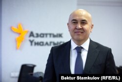 "Бир Бол" партиясынын жетекчиси, депутат Алтынбек Сулайманов. 2020-жылдын 5-февралы.