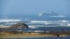 Круизный лайнер "Викинг Скай" в штормовых водах Норвежского моря, 23 марта 2019