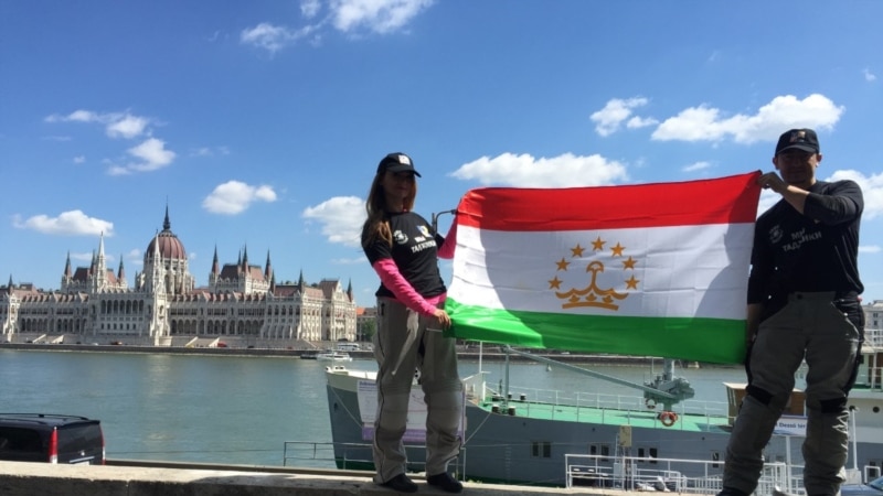 Фарход Калонов: мы провезем таджикский флаг по США. ВИДЕО