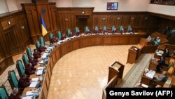 КСУ визнав законопроєкт частково конституційним