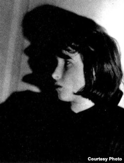 Елена Шварц, конец 60-х годов, фотография Лидии Гинзбург