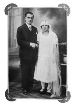 Шлюбны здымак Яна Шэміса і Ганны Міцкевіч. Францыя. 1928 год