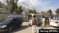 Близ места атаки смертника в городе Лашкар Га 11 февраля 2017 года.