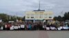 «Роботу дайте, і все!» – в Сєвєродонецьку протестували хіміки з шахтарями