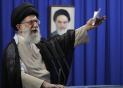 در این سخنرانی در ۲۹ خرداد ۸۸ آیت‌الله خامنه‌ای گفت جسم ناقصی دارد که حاضر است برای دفاع از نظام هدیه کند.