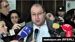 Armenia -- Hayk Alumian, a lawyer for former President Robert Kocharian, speaks to journalists in Yerevan, February 1, 2019.