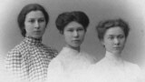 Russia -- Sara Shakulova (L), director of the first Tatar school in Moscow, 1908