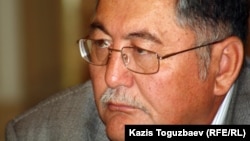 «Жас Алаш» газетінің бас редакторы Рысбек Сәрсенбайұлы. Алматы, 23 қазан 2012 жыл.
