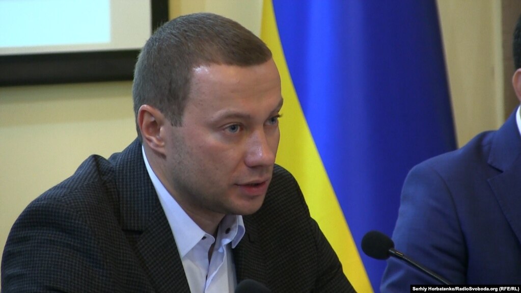 Як зазначає Павло Кириленко, неможливо встановити точну кількість у окупованих Маріуполі та Волновасі