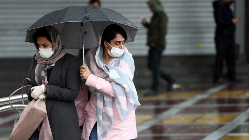 Katër deputetë iranianë janë infektuar me koronavirusin e ri