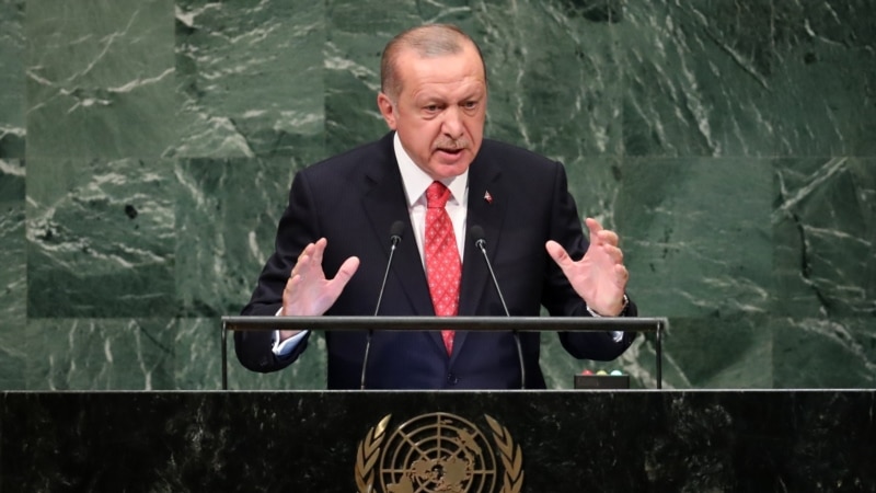 Турција и Австрија се заложија за подобрување на односите меѓу двете земји 