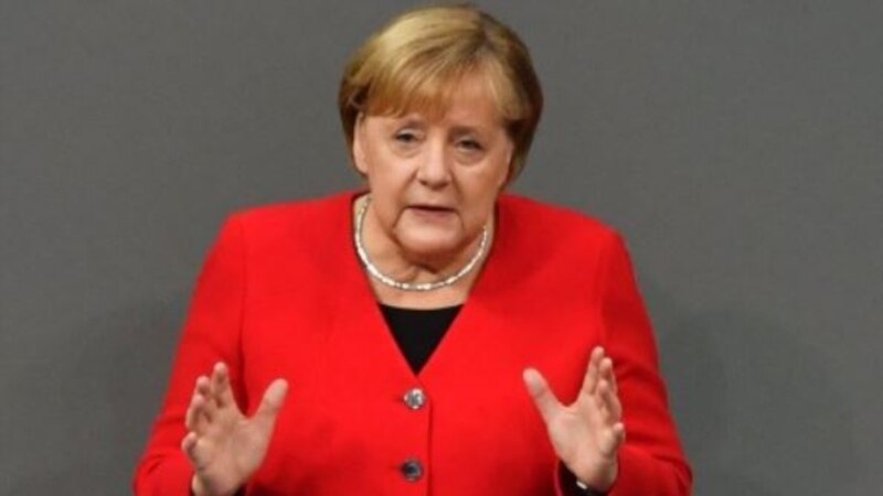 Cancelara Angela Merkel: avem nevoie de un NATO mai puternic decât în timpul Războiului Rece