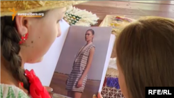 Broderii din Moldova pentru celebre case de modă