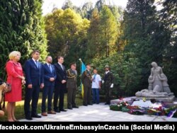 На відкритті відреставрованого пам'ятника воякам УНР у Чехії, вересень 2018 року