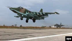 Orsýetiň "SU-25" kysymly söweş uçarlary.