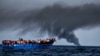 Лодка с беженцами в Средиземном море к северу от Ливии
