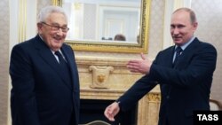 Встреча Генри Киссинджера и Владимира Путина в 2012 году