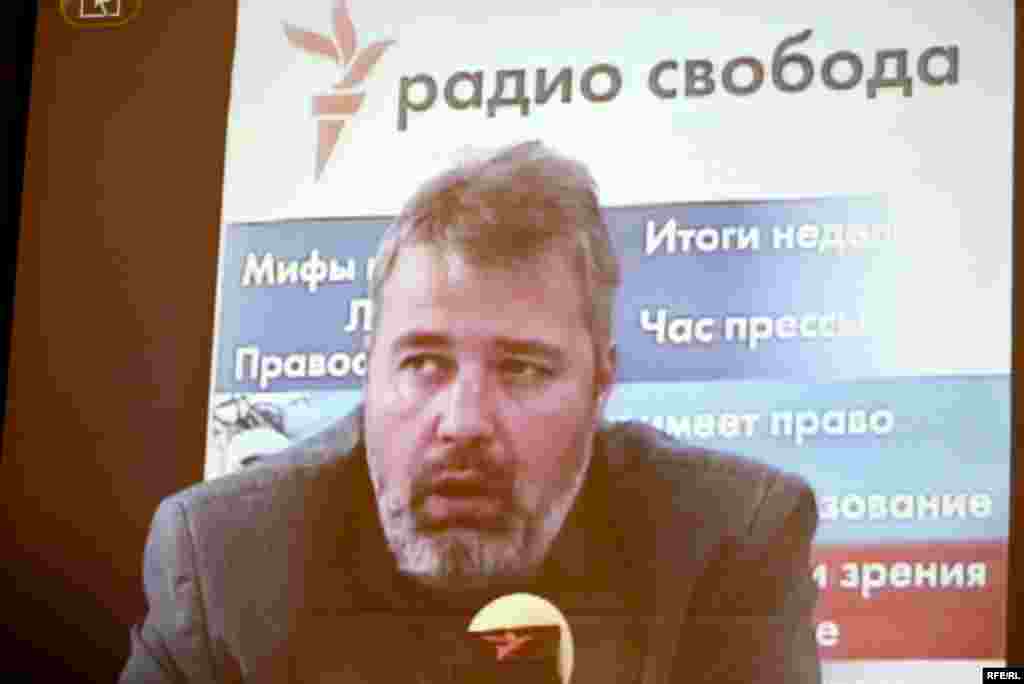 On October 4, 2007, RFE/RL hosted the conference "Russia One Year After the Murder of Anna Politkovskaya." "Novaya gazeta" Editor in Chief Dmitry Muratov said Politkovskaya's old telephone number will be reactivated on October 8 so that Russians can call with their pain, grief, gratitude, and information about official malfeasance. See RFE/RL Remembers Anna Politkovskaya