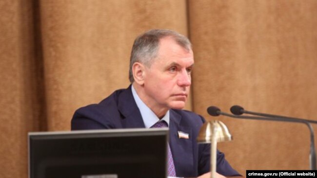 Владимир Константинов