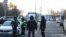 პოლიციის თანამშრომლები მოსკოვში მომხდარი აფეთქების ადგილთან. 2025 წლის 24 დეკემბერი