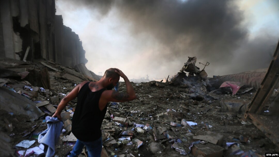 Scene cu dezastru provocat de explozia din portul din Beirut