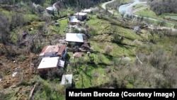 ტყიბულის რაიონის სოფელი კურსები, რომლიც ნაწილიც 12 მარტს მეწყერმა წაიღო