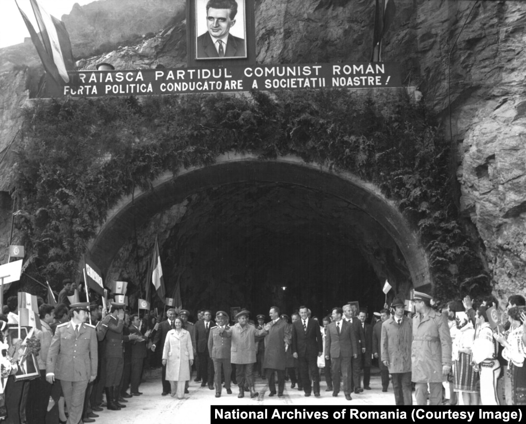 Transfăgărășanul. 50 de ani de la inaugurarea unuia din cele mai  spectaculoase drumuri din lume, în România