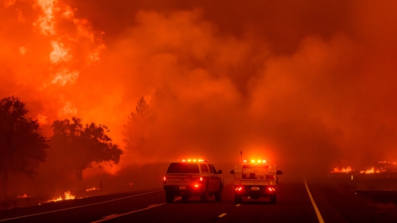 آتش‌سوزی عظیم شمال کالیفرنیا همچنان در حال گسترش است
