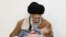 علی خامنه‌ای که خواستار افزایش جمعیت است، پیشتر کمبود پوشک را به «خرابکاری دشمن» نسبت داد