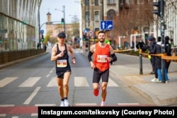 Тарас Цялькоўскі падчас маратону ў Лодзі