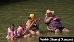 Foto nga lumi Erenik gjatë valës së të nxehtit, afër Gjakovës, më 25 qershor 2025. 