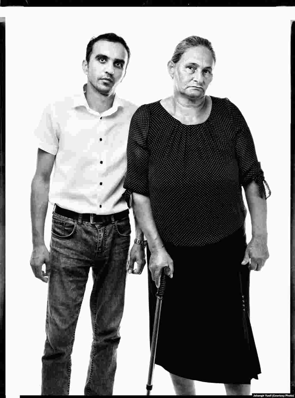 Həbs edilmiş bloqqer Abdul Əbilovun qohumu Ramin Əhədov və anası Nurcahan Əbilova