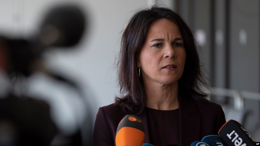 Ministra de Externe a Germaniei, Annalena Baerbock, a mers la Tel Aviv pentru a convinge autoritățile israeliene să nu escaladeze conflictul cu Iran.