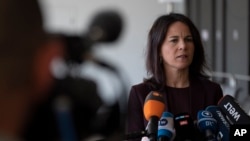 German Foreign Minister Annalena Baerbock addresses journalists in Tel Aviv, Israel, on April 17.