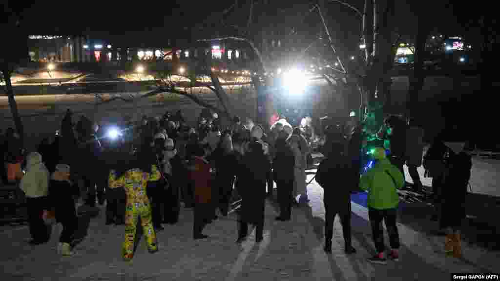 Još jedna ulična zabava u drugom dijelu Kijeva, 18. januara.