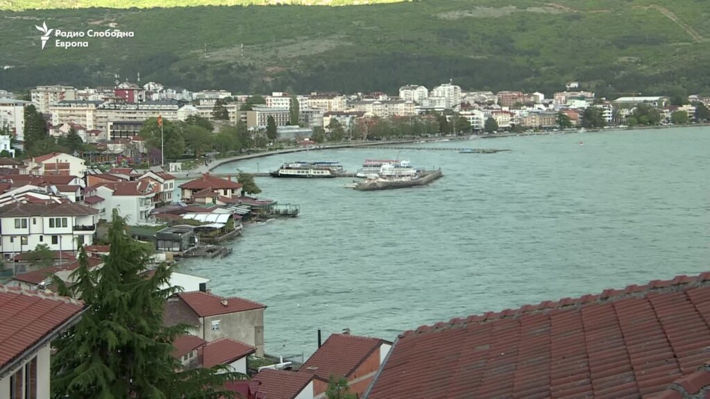 Охрид тоне и урбано и еколошки