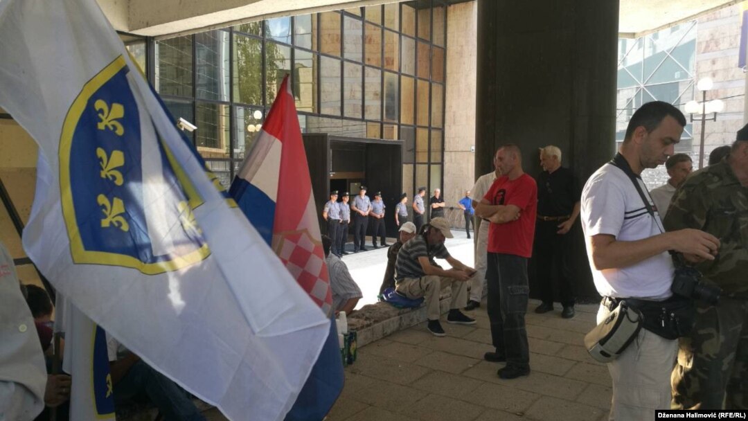Sa jednog od protesta demobilisanih boraca, Parlament FBiH, Sarajevo, 6. avgust 2018.