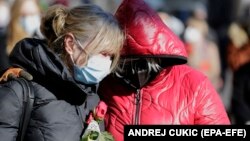 Kriza izazvana pandemijom COVID-19 ne utiče jednako na ekonomski i lični položaj žena i muškaraca, ukazuje Evropski pokret u Srbiji