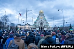 Среща-поклон в София по повод четвъртата годишнина от войната в Украйна