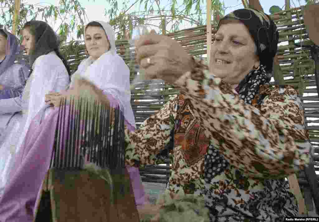 Охан-беттан 25-чу дийнахь нохчийн меттан де даздира Соьлж-гIалахь. 