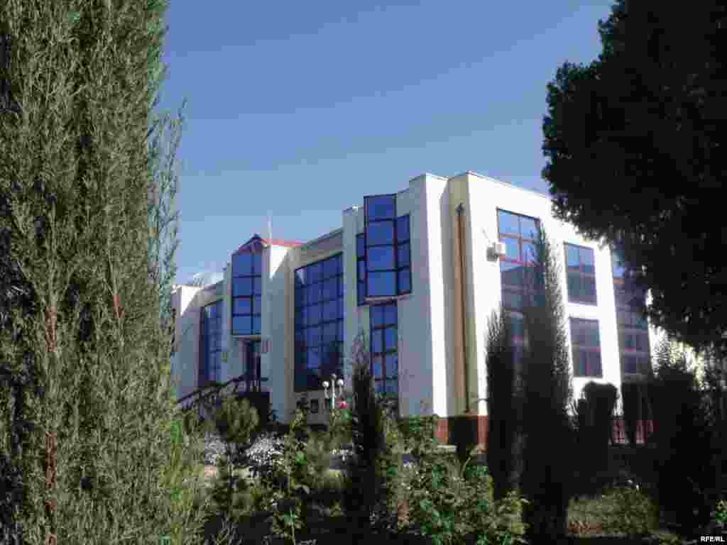 Умри кӯтоҳи китоб #144