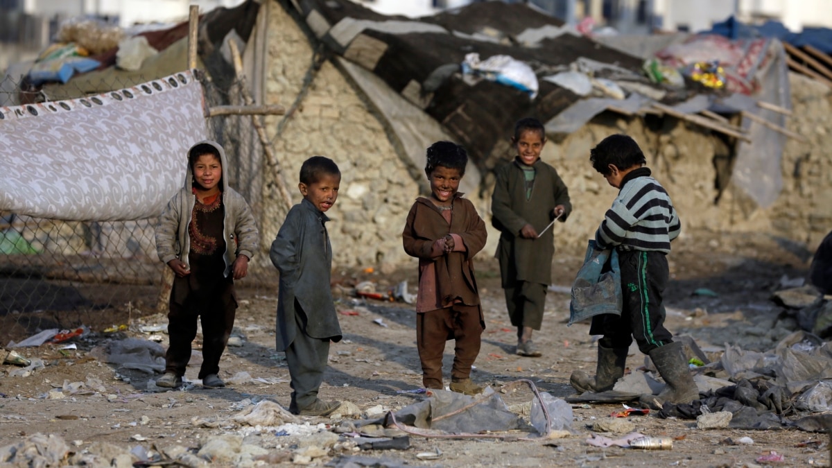 UN Official Pledges To Maintain Humanitarian Aid After Kabul Meeting ...