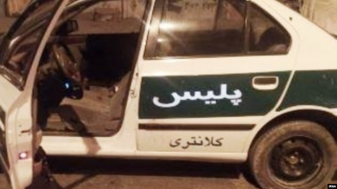 گفته می شود افراد مسلح ناشناس به کلانتری ۲۲ کوی مجاهد اهواز حمله کردند.(عکس از آرشیو)