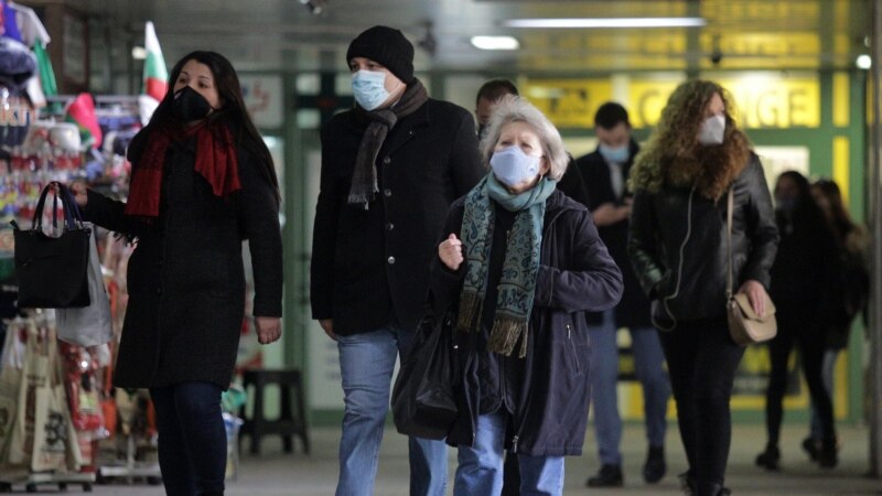 Bullgaria i lehtëson masat kundër koronavirusit, Hungaria i shtyn