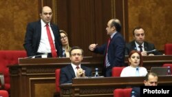 Armenia -- Deputies from the opposition Bright Armenia Party attend a parliament session in Yerevan, January 20, 2020.