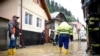 Mai multe străzi și locuințe au fost inundate în cartierul Schei din municipiul Brașov. Miercuri, 28 mai 2025. 