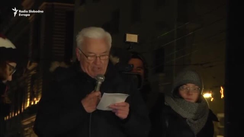Ivošević i Čupić: Vučiću, podnesi ostavku