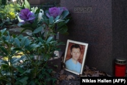 The grave of former FSB officer Aleksandr Litvinenko in Highgate Cemetery in London