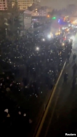 Protestatarii se adună la Teheran - 9 ianuarie 2026