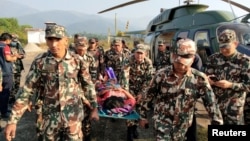 Спасательная операция непальских военных. Архивное фото